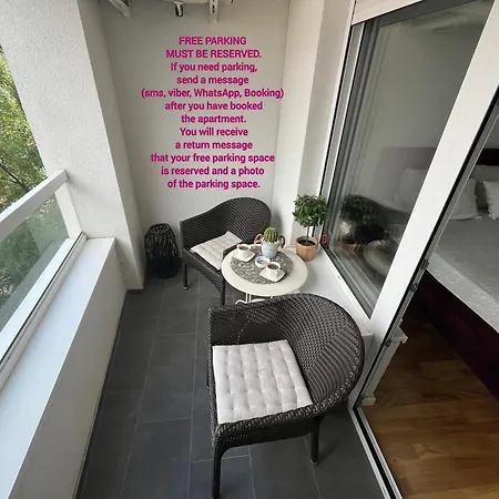 Lux 8, Center, Free Parking Apartmán