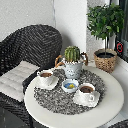 Lux 8, Center, Free Parking Apartman